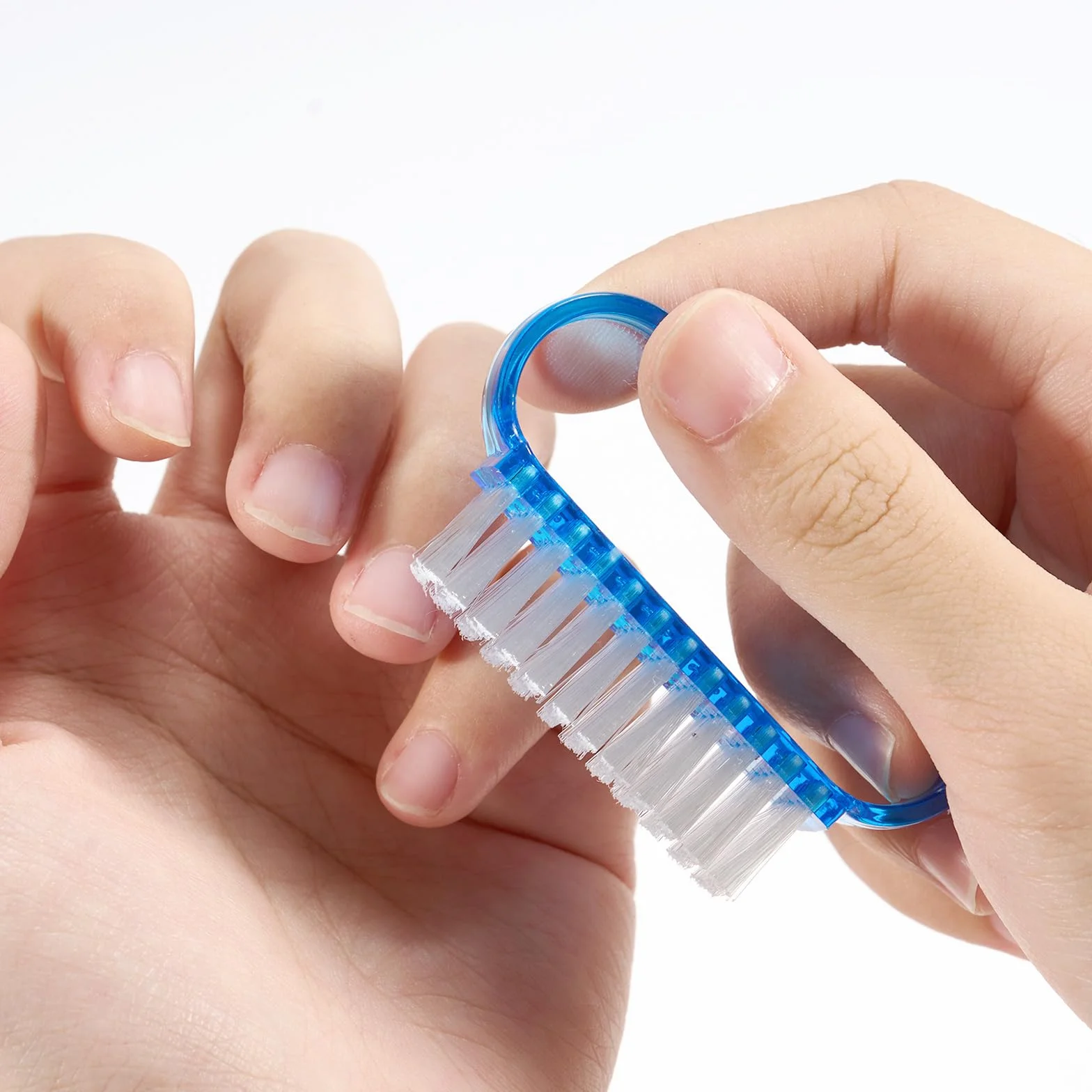 Cheerhom 4 Pezzi Spazzolino Unghie,con Manico in Plastica per Pulire le Dita