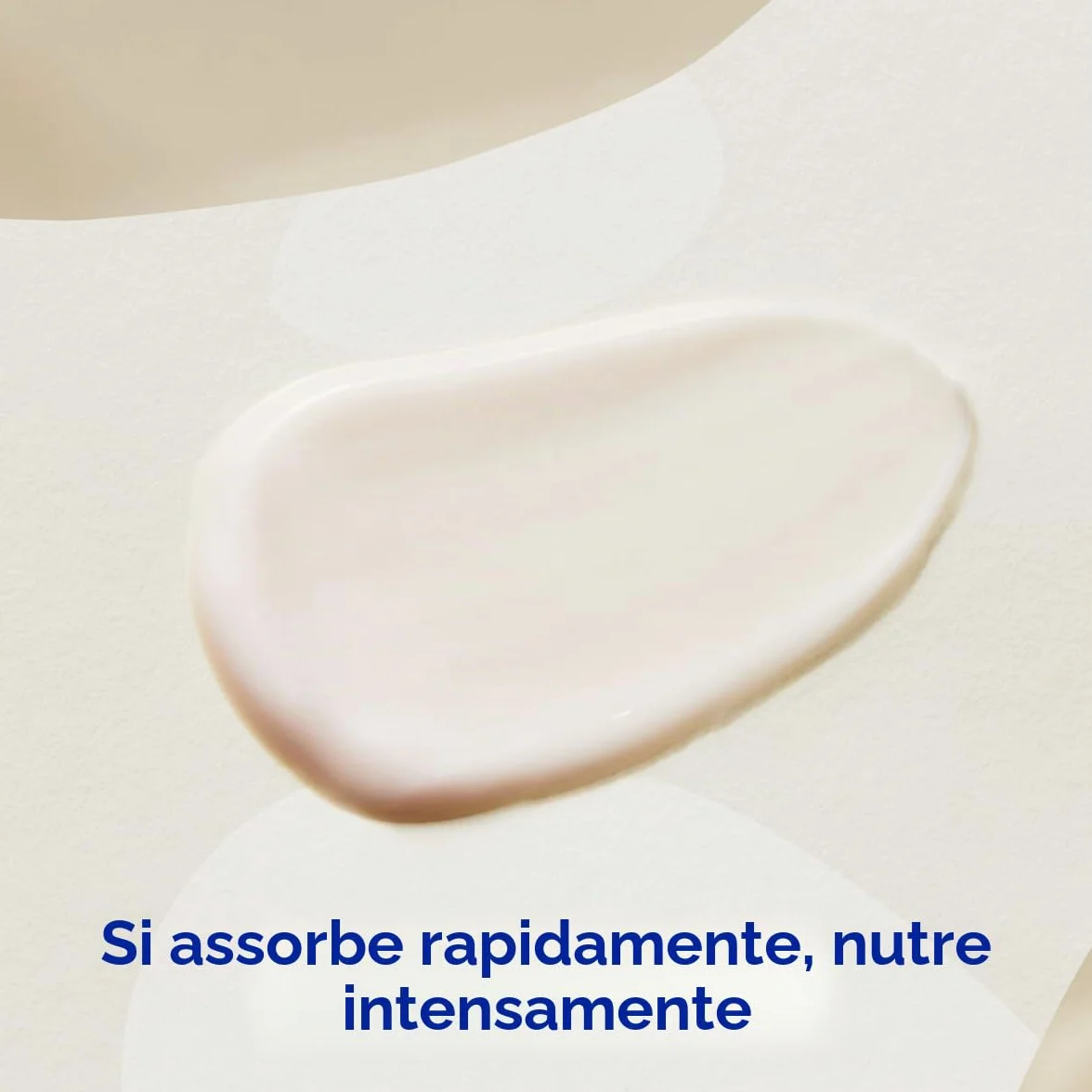 NIVEA Crema per mani idratante intensa con olio di mandorle e burro di karité, 100 ml