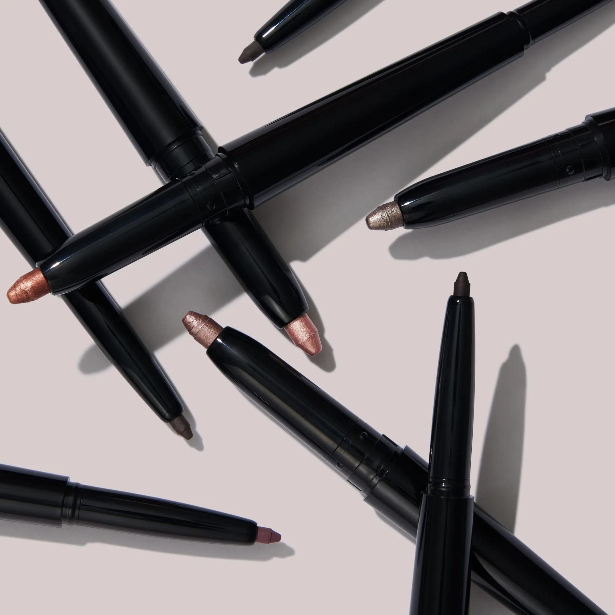 Laura Geller New York Line-N-Define - Eyeliner a doppia dimensione